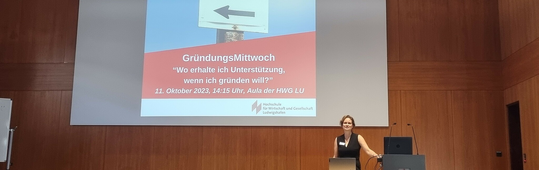 GründungsMittwoch an der HWG LU: Prof. Dr. Christina Stadler, Leiterin des Gründungsbüros (Bild: HWG LU/Gründung)