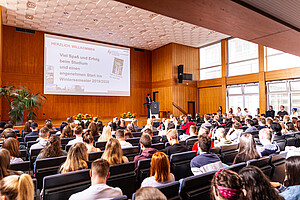 Photo by Michael Meyer Students in lecture