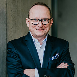 Prof. Dr. Klaus Blettner, Dekan Fachbereich Marketing und Personalmanagement