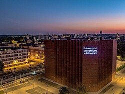 Universität Kattowitz am Abend