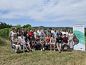 Credit: Weincampus Neustadt Gruppenbild in den Weinbergen