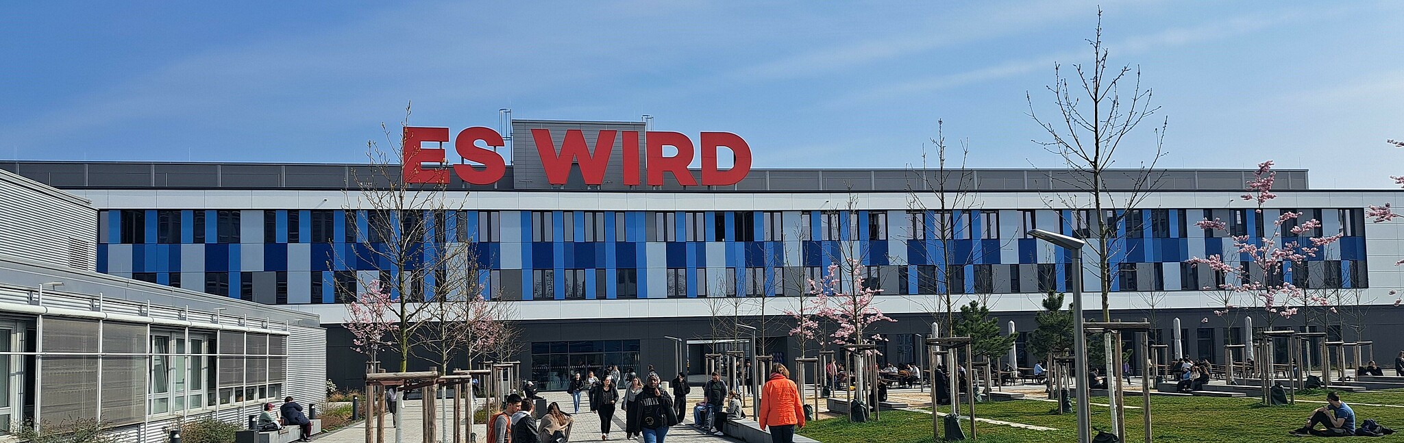 250710_Neubau im Frühling Neubau der HWG LU im Frühling